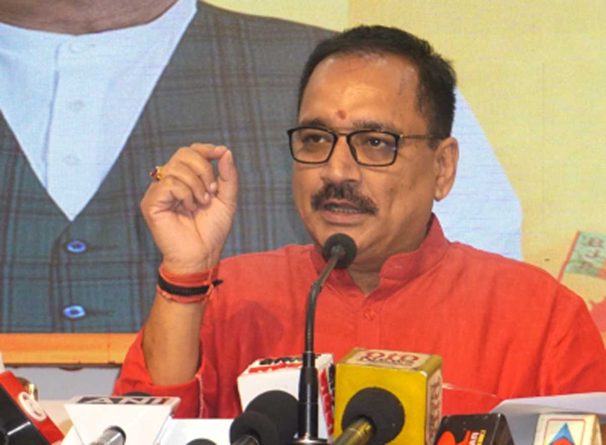 दिल्ली सरकार और एमसीडी डेंगू से लड़ाई में फेल, दूषित जल आपूर्ति भी जारी : भाजपा